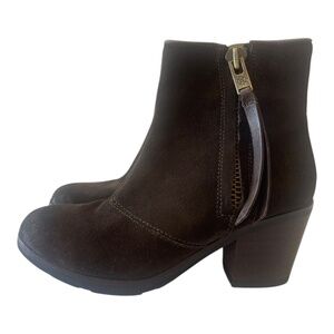 Bussola Women’s Brown Suede Smog Joust Ankle Booties size 6 M